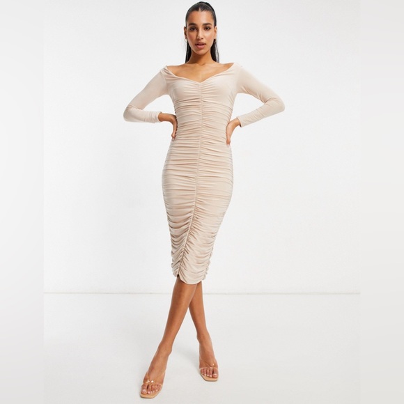 BNWT Club L London Ruched Midi Dress - blush - US 4 - Picture 2 of 5